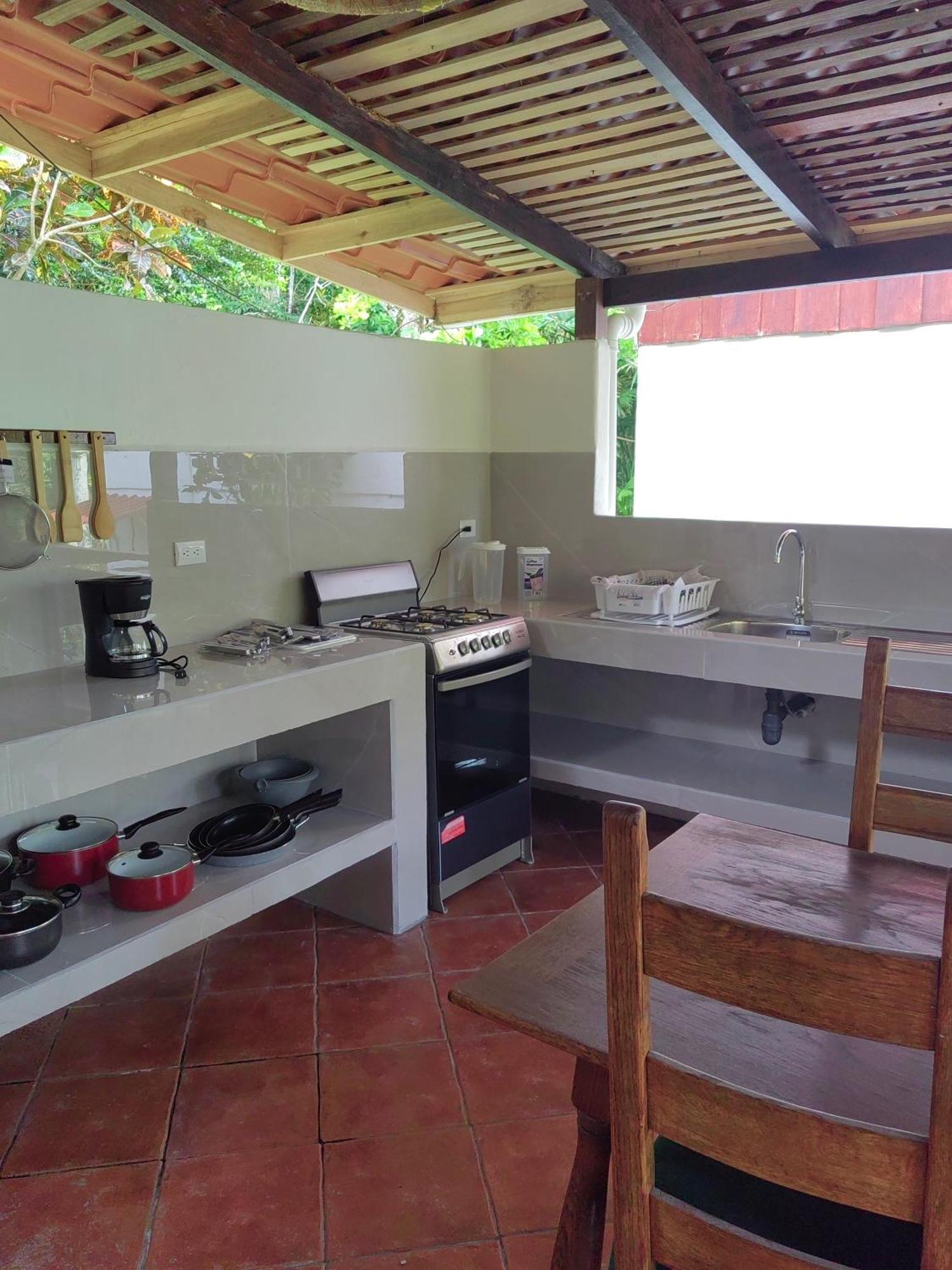 Cabinas Nirvana Ecolodge Кахуита Екстериор снимка