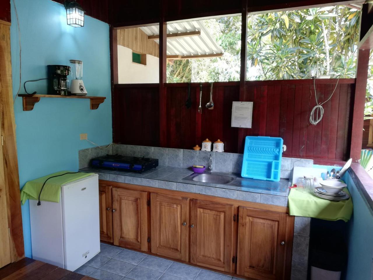 Cabinas Nirvana Ecolodge Кахуита Екстериор снимка