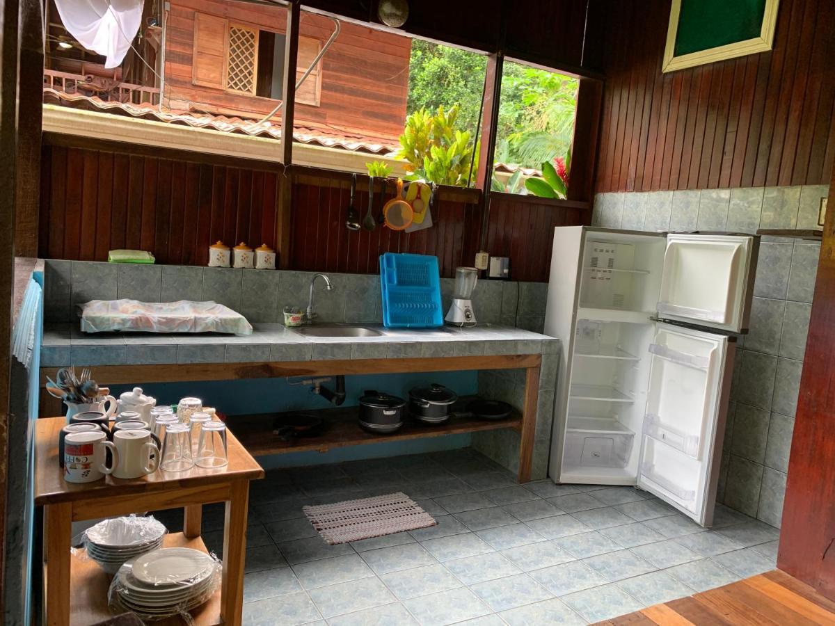 Cabinas Nirvana Ecolodge Кахуита Екстериор снимка